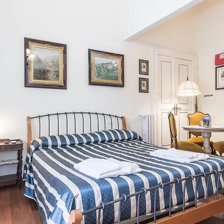 Graziani Relais فندق مبيت وإفطار نابولي